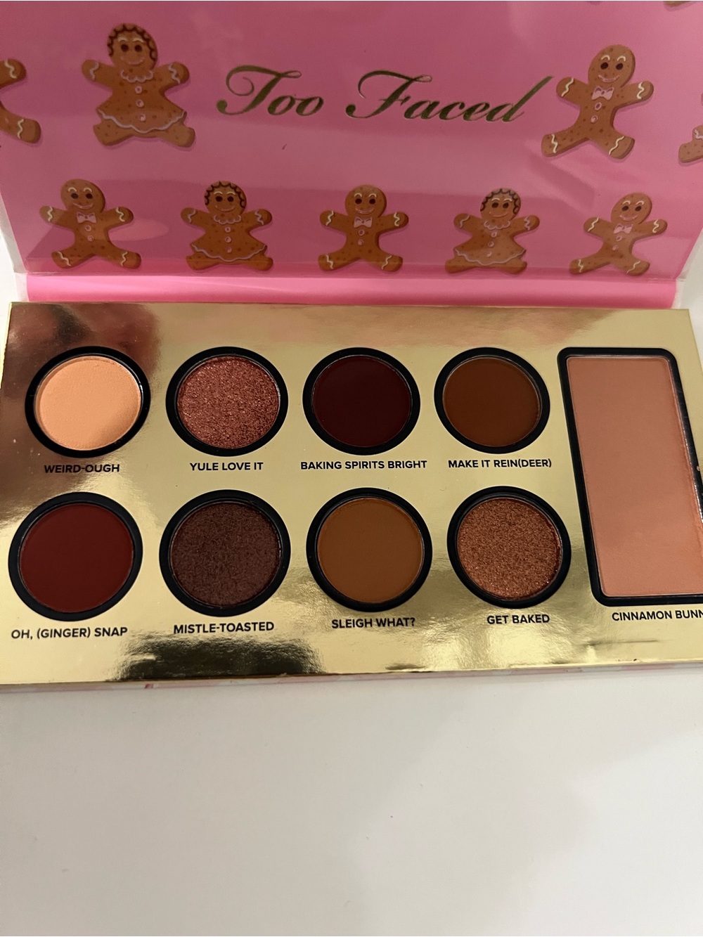 Too Faced Yummy Gummy & Gingerbread eyeshadow Pallet bundle. - Picture 5 of 7